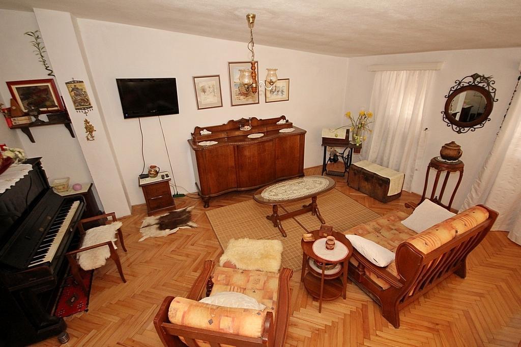 Apartments Juraj Drasnice Rom bilde